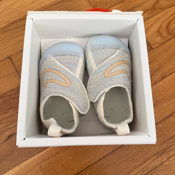 Nike Swoosh 1 TD Mint Foam Toddler Infant Size 6C Shoes FB3244 301 Flynit - Picture 6 of 6